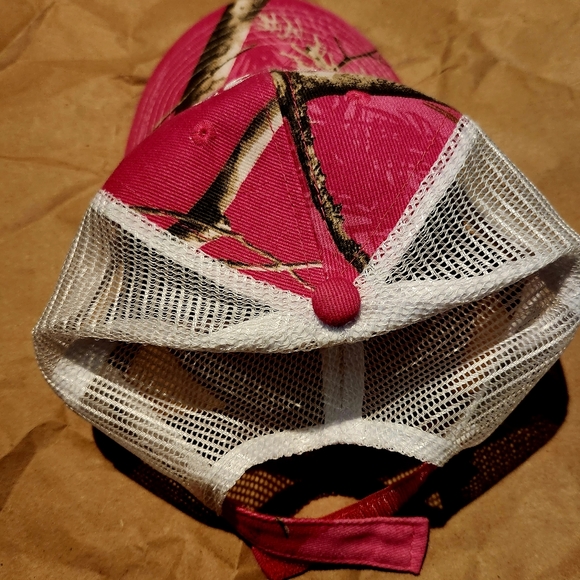Santa Cruz Mountains Pink Camo cap, trucker style vented mesh back, velcro OS. - Picture 10 of 10